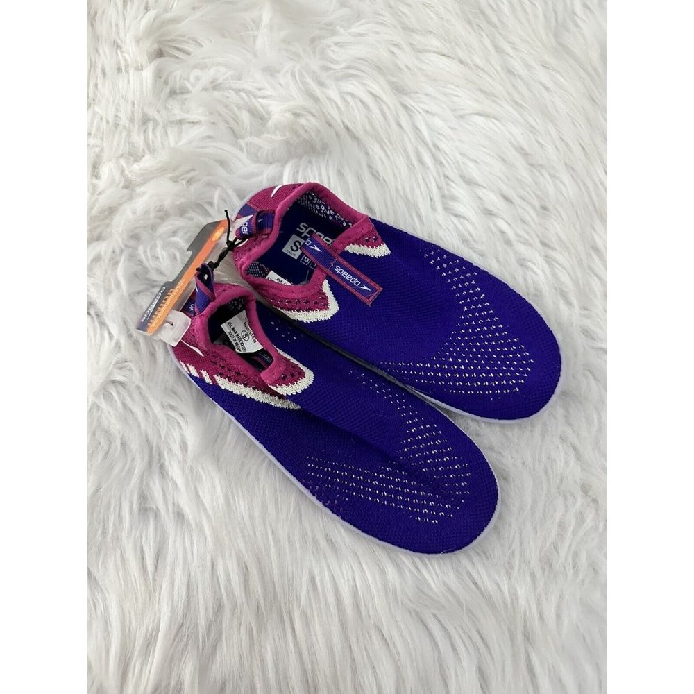 Speedo girls purple water shoes NEW quick dry size small